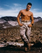 Универсальный солдат / Universal Soldier; Жан-Клод Ван Дамм (Jean-Claude Van Damme), Дольф Лундгрен (Dolph Lundgren), 1992 E03a4b225240175