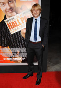 Оуэн Уилсон (Owen Wilson) на премьере фильма 'Hall Pass' в Лос Анжелесе, 23.02.11 (53xHQ) 48a305230433669