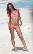 Грейси Карвальо (Gracie Carvalho) Victoria's Secret bikini photoshoot in St. Barts - Jan 30, 2013 - 39 HQ 6d7187234960933