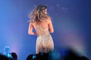 Дженнифер Лопез (Jennifer Lopez) Performs at the Hall Arena of Belgrade, Serbia (20.11.2012) - 28xHQ 40fe95234993493