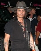 Джонни Депп (Johnny Depp) Leaves a Party at Pink Taco on August 6th - 22хHQ 974af0244613391