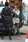 Джери Холливелл (Geri Halliwell) 2013-03-20 out and about in central London (16xHQ) 5e5e92245009744