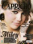 Майли Сайрус (Miley Cyrus) в журнале Capricho (Brazil) май 2010 (10xHQ) 8a5a6e262854946