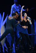 Лэди Гага (Lady Gaga) 2013-08-25 MTV Video Music Awards Performance  Audience (51xHQ) E16127276264236