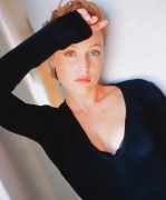 Джиллиан Андерсон (Gillian Anderson) Alberto Tolot Photoshoot. Movieline 1998 (10xHQ) 7a4b7c279303851