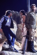 Индиана Джонс: В поисках утраченного ковчега / Raiders of the Lost Ark (1981) - 5xHQ 2e4335284793671