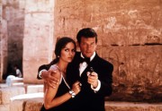 Джеймс Бонд 007: Шпион, который меня любил / James Bond The Spy who loved me (Роджер Мур, 1977) 5d92da284956902