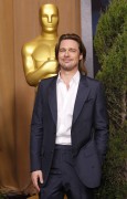Брэд Питт (Brad Pitt) Academy Awards Nominees Luncheon in Beverly Hills,06.02.12 - 23xHQ F81879284958256