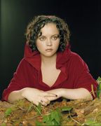 Кристина Риччи (Christina Ricci) Robert Fleischauer Photoshoot For Paper October 1998 - 7xHQ 2ae0bc284973576