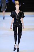 Alexander McQueen - Paris SS10 Fashion Show - 260xHQ 6abdfc285395687