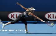 Каролин Возняцки (Caroline Wozniacki) training at 2013 Australian Open (12xHQ) 5ed9f2287475077