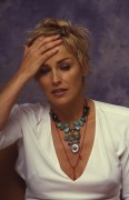 Sharon Stone - Страница 3 1a616a287894732