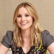 Кристен Белл (Kristen Bell) House of Lies Press Conference at the Four Seasons Hotel in Beverly Hills - July 25 2013 - 28xHQ Ec3557290462471
