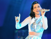 Кэти Перри (Katy Perry) We Can Survive Benefit Concert in Hollywood, 23.10.13 (6xНQ) B4eedc290978668
