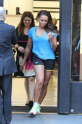 Мелани Браун (Melanie Brown) Out for a workout in New York City,27.08.13 - 11xHQ 618cf6291779241