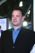 Том Хэнкс (Tom Hanks) Catch me if you can premiere held at Mann Village Theatre, Westwood, 12.16.02 - 6xHQ 39a2cb291945644