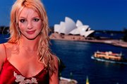 Britney Spears - Страница 16 Acc26e292705737