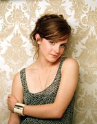 Эмма Уотсон (Emma Watson) Bravo Photoshoot by Lorenzo Agius 2007 - 35xHQ 86d799402836000