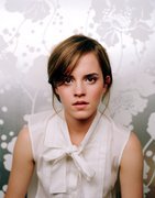 Эмма Уотсон (Emma Watson) Bravo Photoshoot by Lorenzo Agius 2007 - 35xHQ B7f093402835999