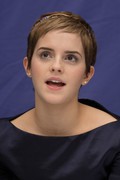 Эмма Уотсон (Emma Watson) Harry Potter & the Deathly Hallows London Press Conference, 13.11.2010 - 112xHQ E0568b402837972