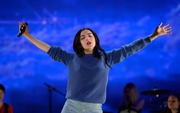 [MQ] Charli XCX - Rehearsals for MTV Movie Awards in Los Angeles - 04/11/2015