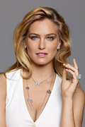 Бар Рафаэли (Bar Refaeli) Piaget's Rose Collection 2012 (8xHQ) 9a7287403771782