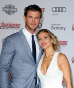 Крис Хемсворт (Chris Hemsworth) 'Avengers Age Of Ultron' Premiere, Dolby Theater, Hollywood, 2015 (105xHQ) 3cbe11404127443