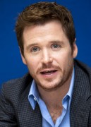 Кевин Коннолли (Kevin Connolly) Entourage press conference (Hollywood, July 28, 2011) 66c013408345163