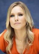 Кристен Белл (Kristen Bell)  "You Again" press conference portraits by Armando Gallo (Beverly Hills, August 28, 2010) - 12xHQ Ac28a2408375653