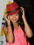 Зендая Коулман (Zendaya Coleman) Shake It Up cast BBQ at the Malibu Beach House, 08.07.2012 - 36xHQ Aa4cef408428271