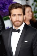Джейк Джилленхол (Jake Gyllenhaal) 72nd Annual Golden Globe Awards, Los Angeles, Beverly Hills, 2015 - 31xHQ 196ba2410372441