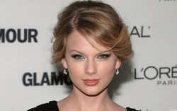 Cum/fake Taylor Swift : Request Celebrity Cum Tributes Porn Pictures/Videos